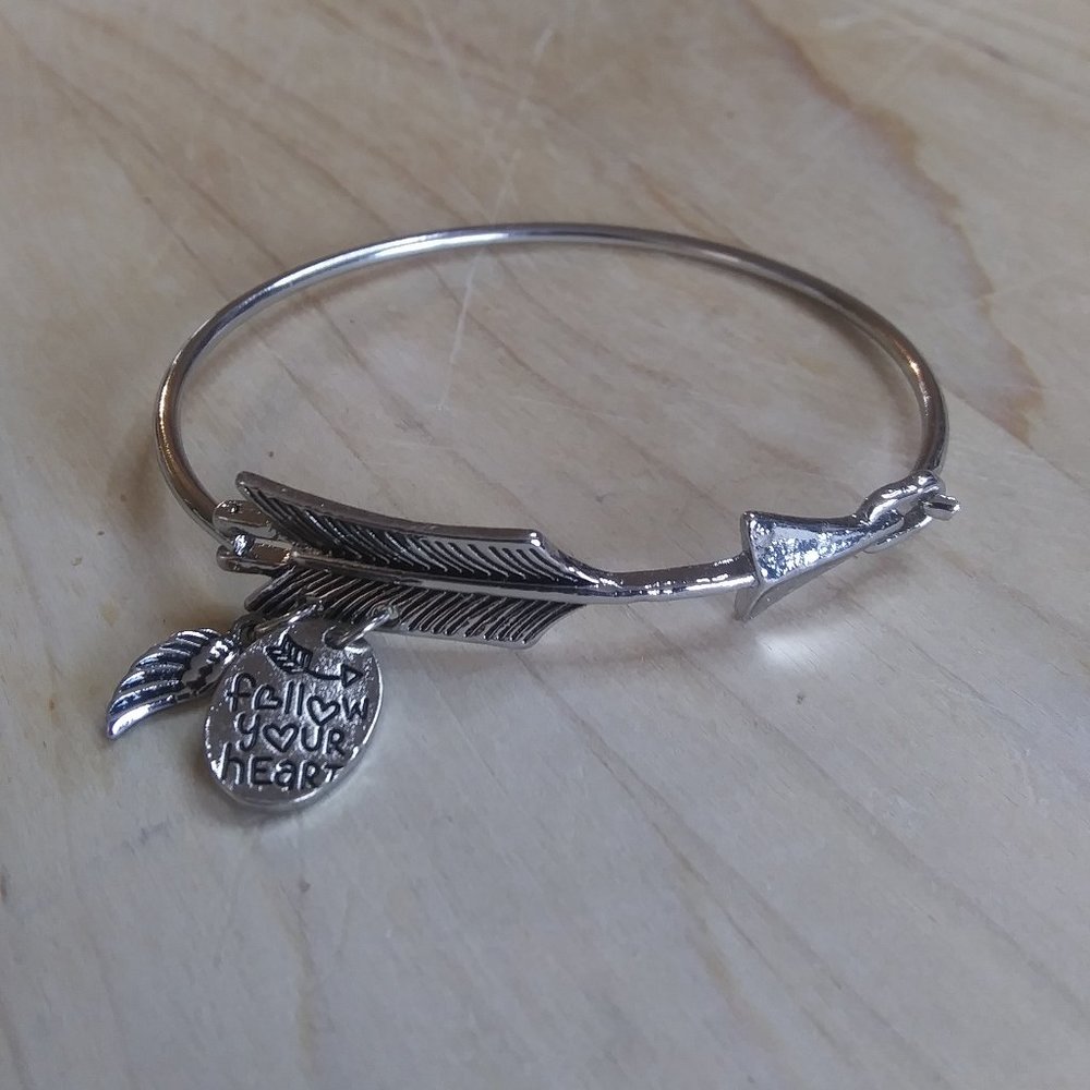 Follow Your Heart - silver Arrow Bracelet | New